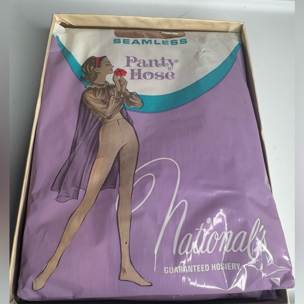 Nationals Vintage Seamless Pantyhose Lot Of 3 Pairs ~ Natural Beige Size Medium